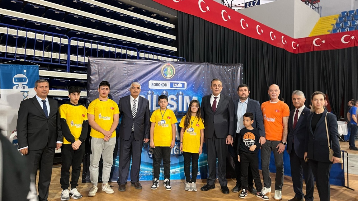 Robokod İzmir Bilişim ve Kodlama Şenliği